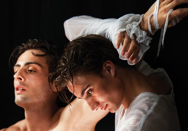 Balet NdB 2: Serenity / A healthy dose of madness / Dům Bernardy Alby