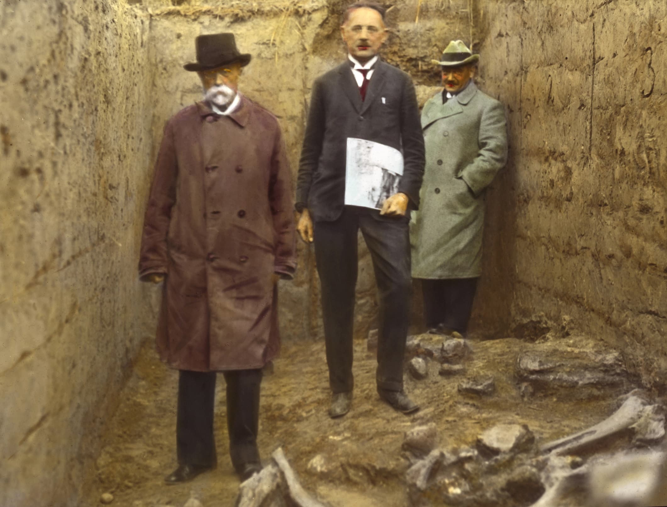 Tomáš Garrigue Masaryk v místě nálezu Věstonické venuše v Dolních Věstonicích