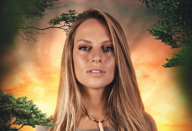 Nora En Pure