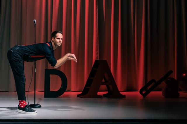 DADA Revue