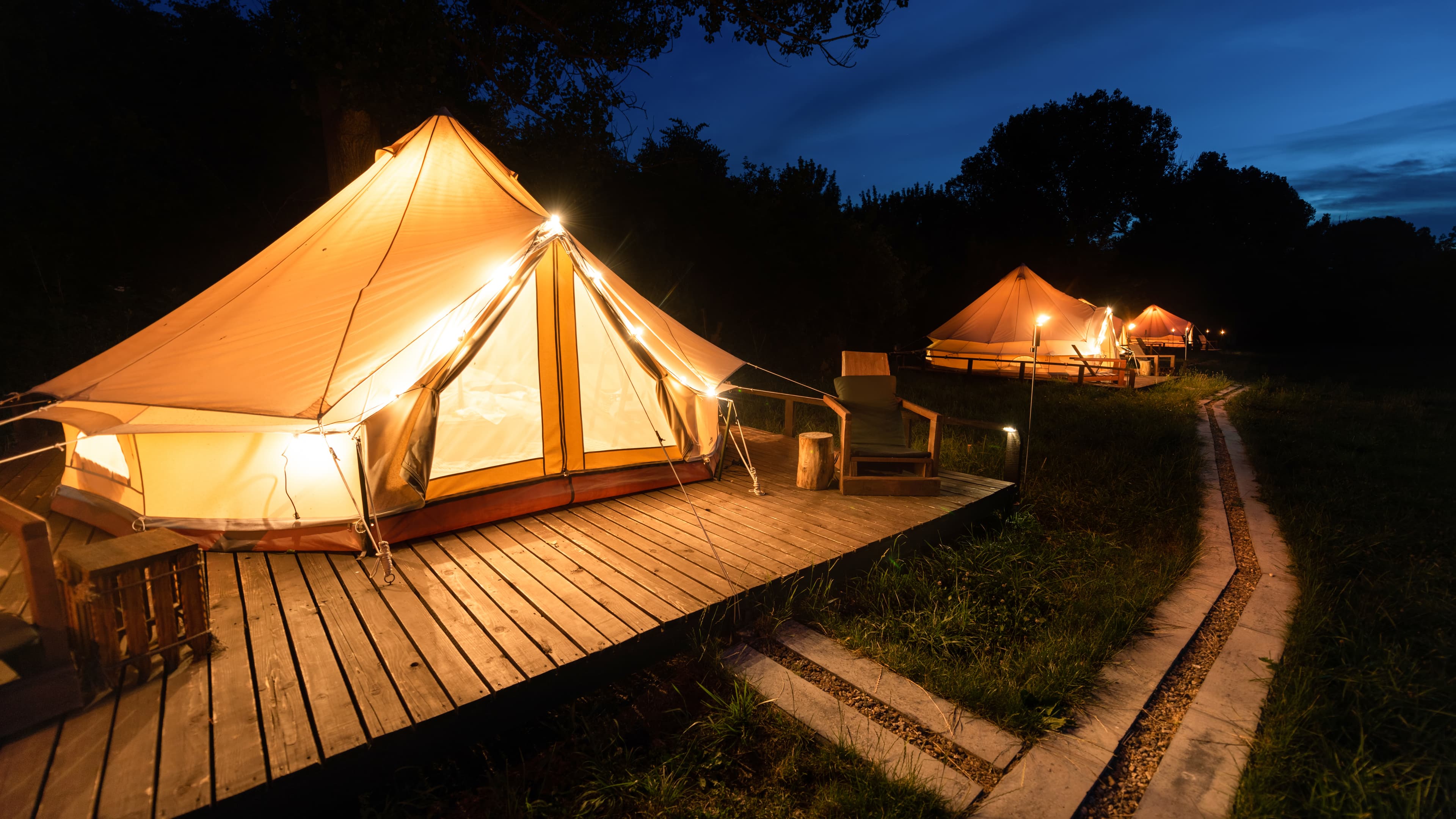 Glamping zažívá v Česku raketový boom 