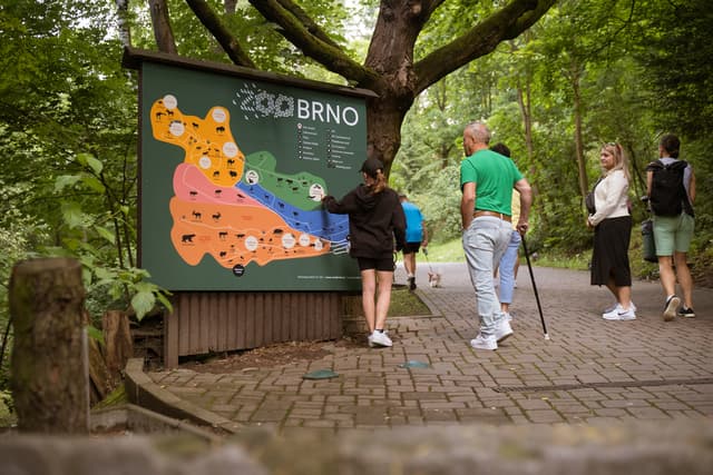 Den adoptivních rodičů