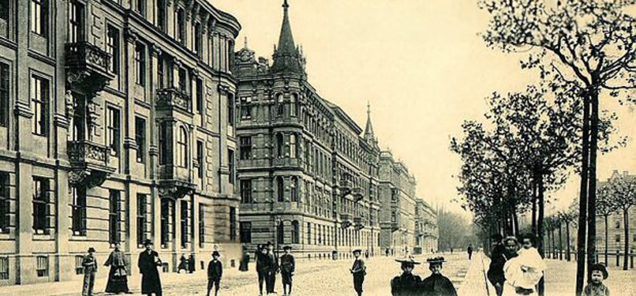 Dřívější Winterhollerovo náměstí (dnešní Náměstí 28. října), pohled od Kudelovy ulice směrem k Vrchlického sadu, 1890–1945