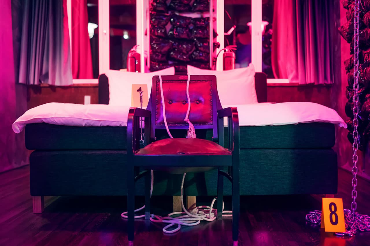 Hotel Anybody