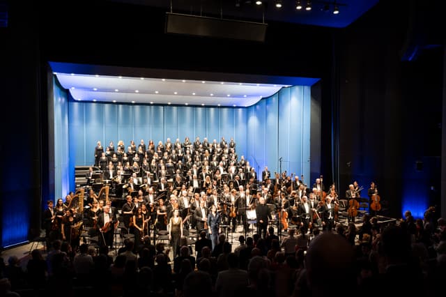 ZAHAJOVACÍ KONCERT 70. SEZONY