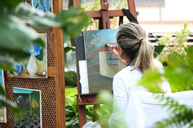 Summer Nights & Paint Club: Café Morgal