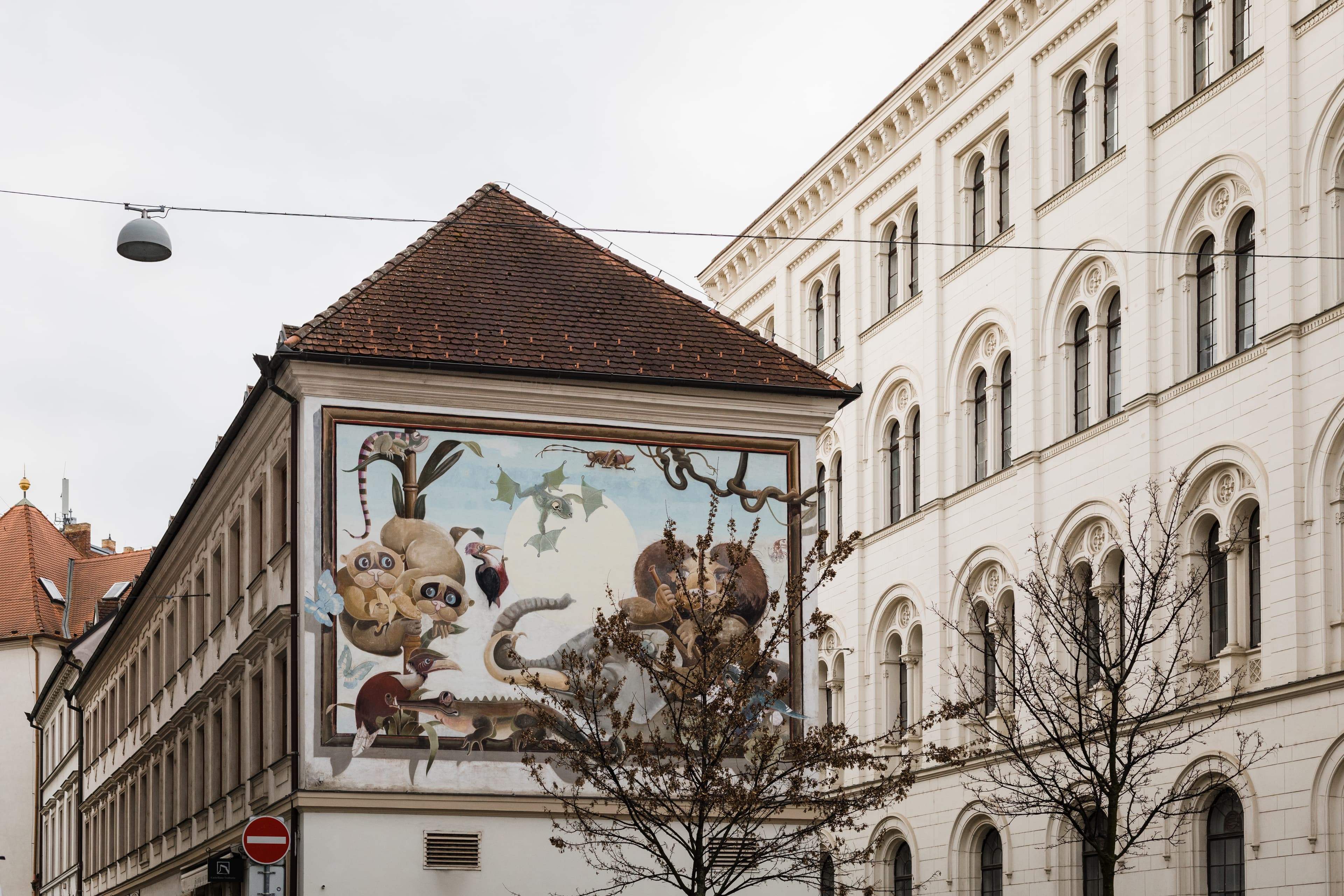 Malba Libora Vojkůvky mezi Měnínskou a Novobranskou