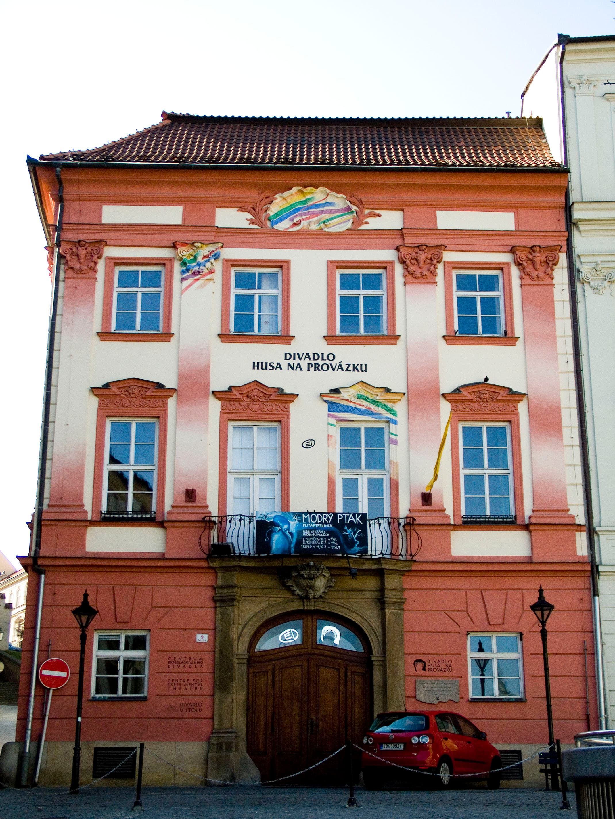 Místo