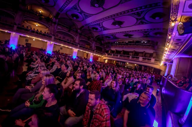 Na stojáka - Original stand up comedy show