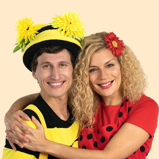 Smejko a Tanculienka: Hviezdne hity