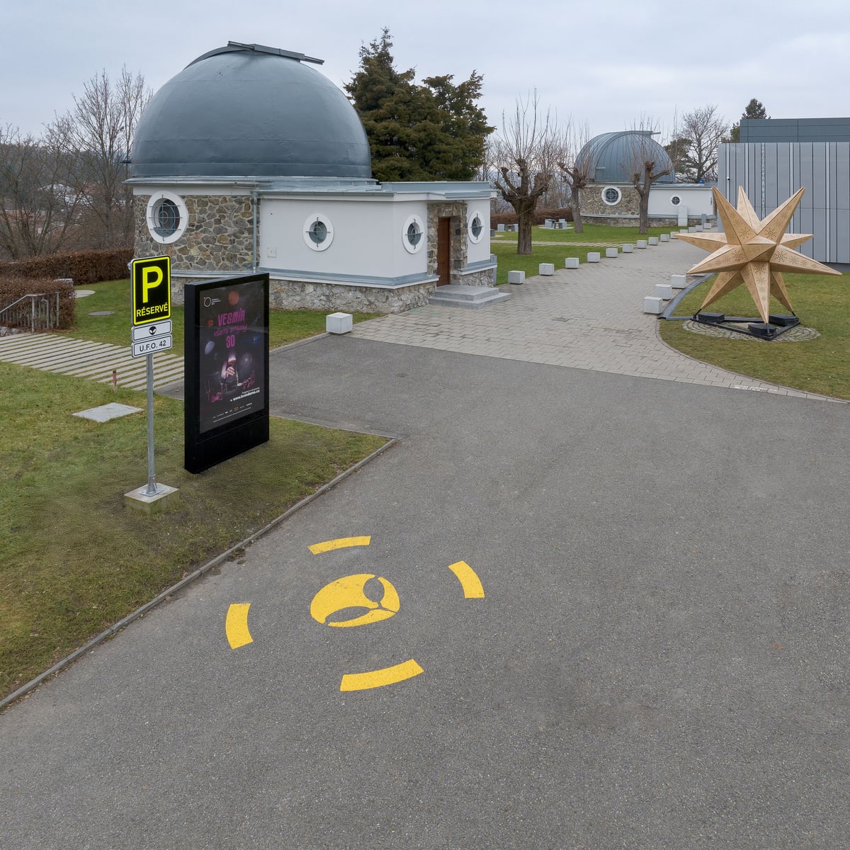 Parkoviště UFO