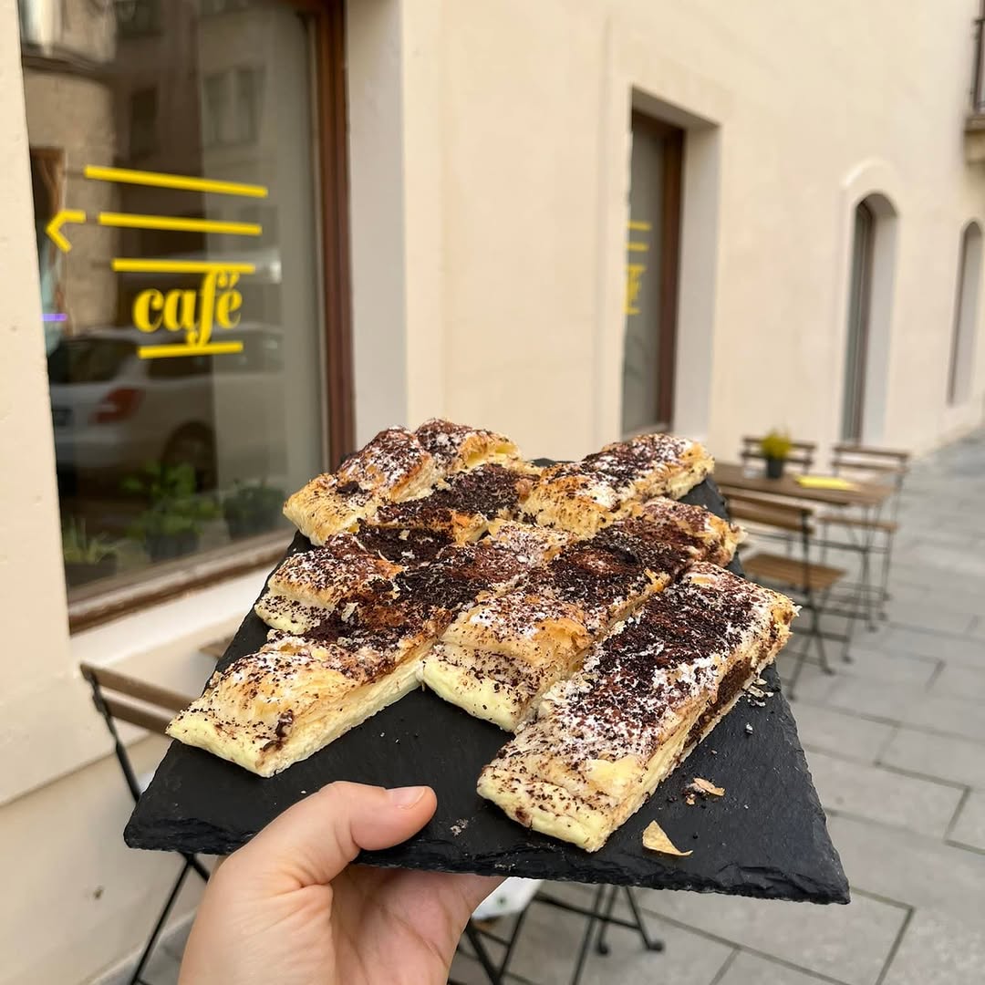 Zahrádka Café Paměti národa