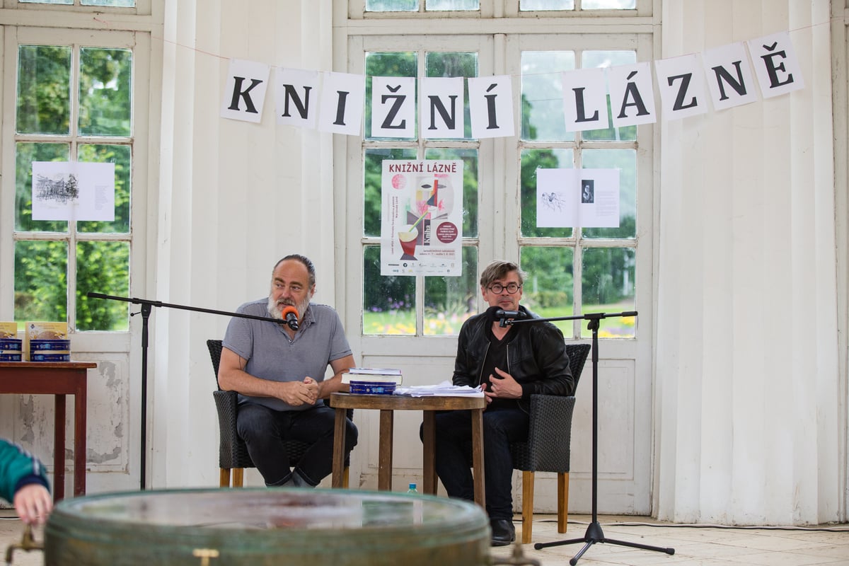 Joachim Dvořák a Jaroslav Rudiš na Knižních lázních v roce 2021