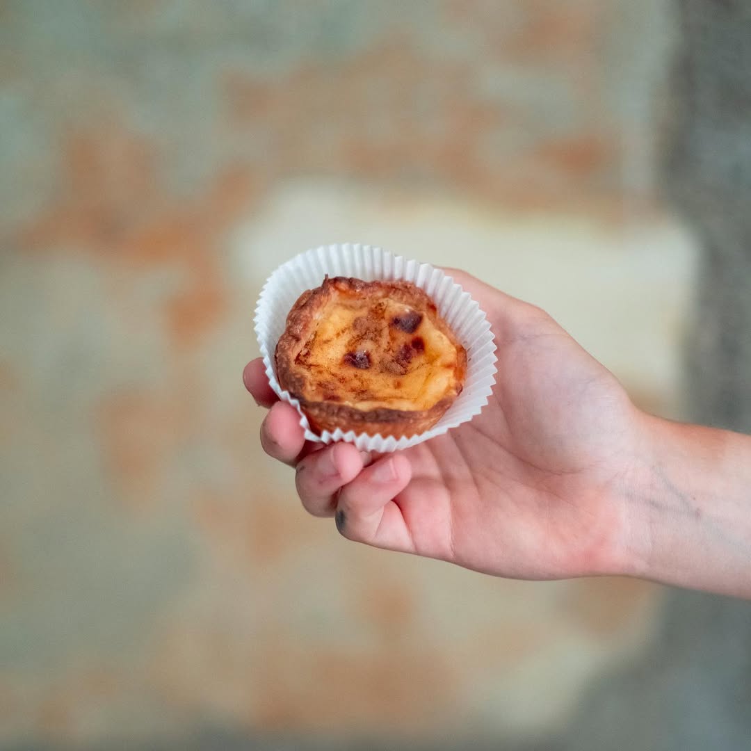 Přijďte si pochutnat na lahodných Pastel de nata