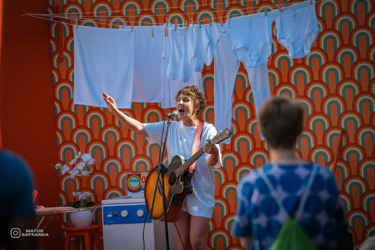 Tradiční buskerské pokojíky umělkyně Kateřiny Šedé