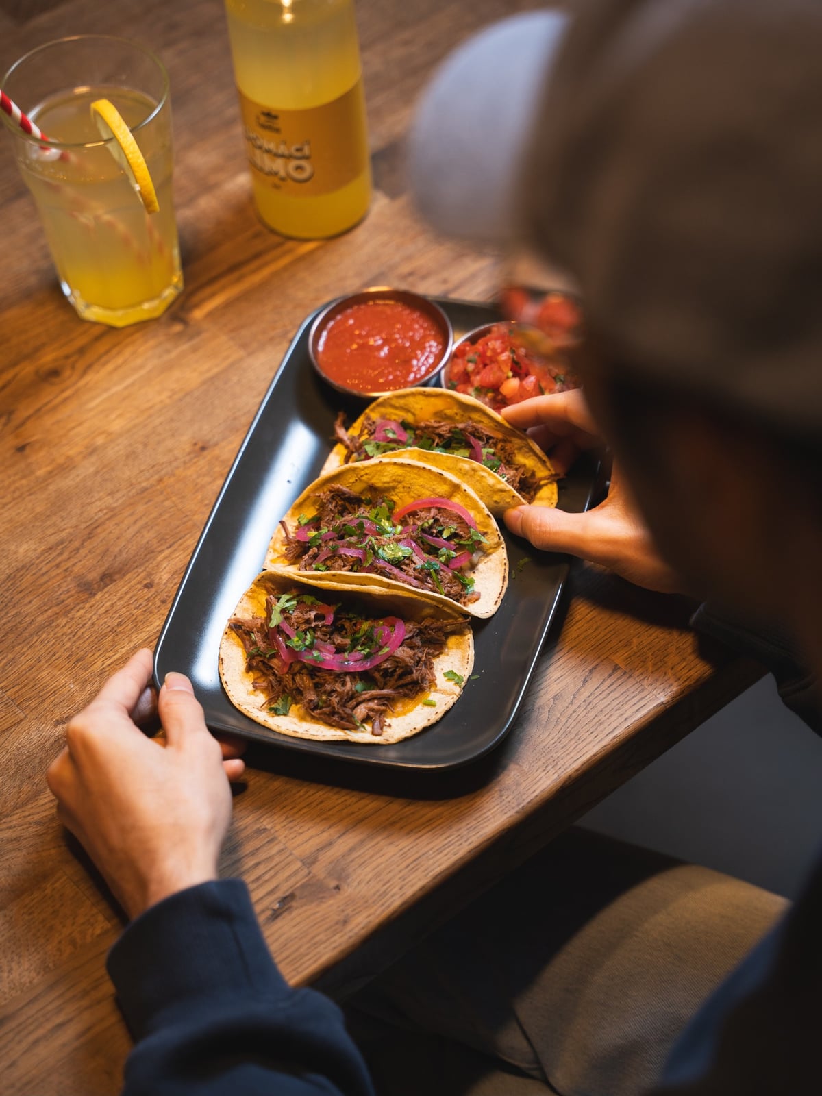 V Los Capolitos se těšte například na oblíbené tacos.