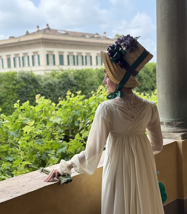 Toaleta dámy v empíru