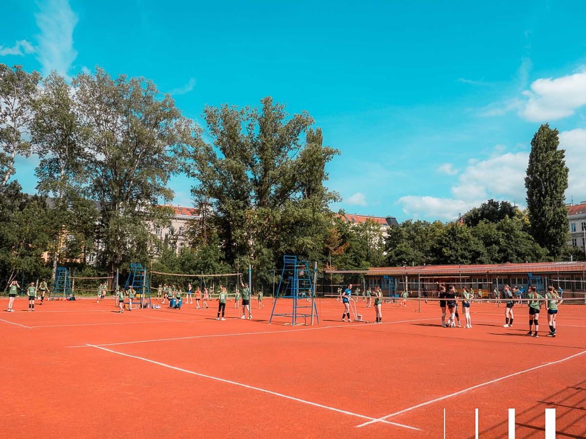 Dříve uskutečněný projekt: Opravené volejbalové kurty v Lužánkách